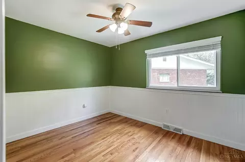 Bedroom - 5968 Wayside Ct, Cincinnati, OH 45230 photo 2 of 5