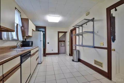 3621 Darwin Ave, Cheviot, OH 45211 photo 11