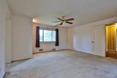 910 Hill Ln, Springfield Twp, OH 45224 photo 40
