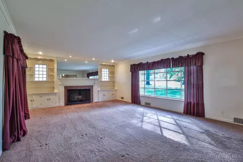 910 Hill Ln, Springfield Twp, OH 45224 photo 6