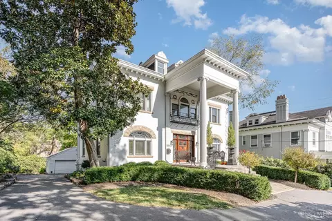 Exterior - 952 Marion Ave, Cincinnati, OH 45229 photo 2 of 13
