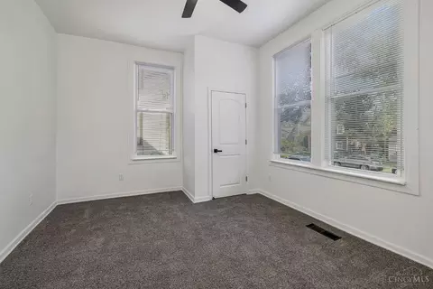 3577 Wilson Ave, Cincinnati, OH 45229 photo 24
