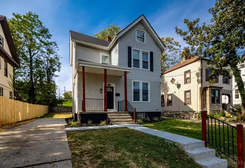 3577 Wilson Ave, Cincinnati, OH 45229 photo 2