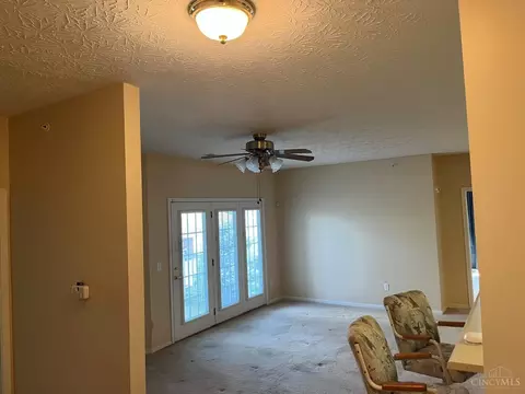 5473 Michelles Oak Ct #E, Cincinnati, OH 45248 photo 5