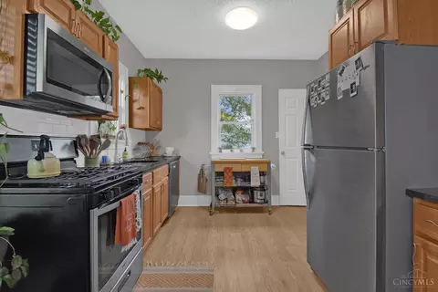 Kitchen - 209 Davis St, Lockland, OH 45215 photo 1 of 4