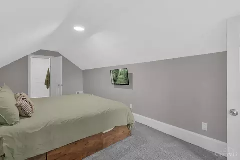 Bedroom - 209 Davis St, Lockland, OH 45215 photo 1 of 4