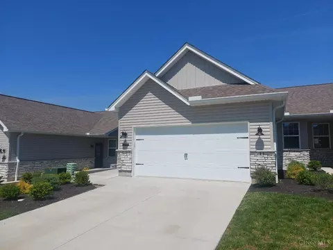 5076 Garden Grove Ln, Cincinnati, OH 45238