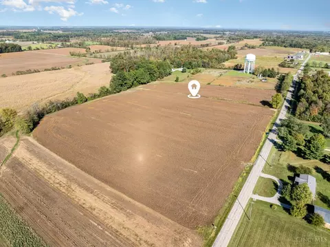 17 Schwallie Rd, Jackson Twp, OH 45171