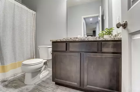 Bath - 1032 Misty Stream Dr, Cincinnati, OH 45231 photo 5 of 6