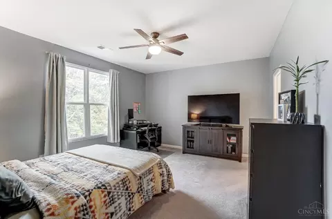Bedroom - 1032 Misty Stream Dr, Cincinnati, OH 45231 photo 1 of 6