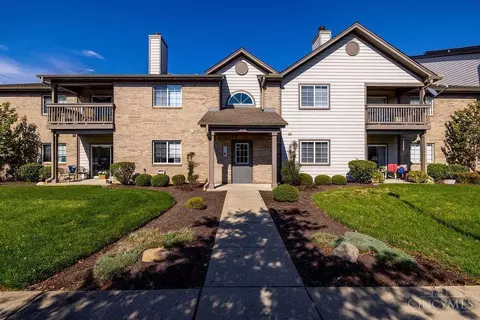 8516 Breezewood Ct #103, West Chester, OH 45069