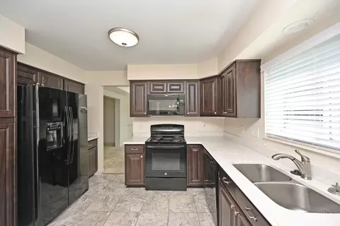 441 Ashworth Ct, Cincinnati, OH 45255 photo 16