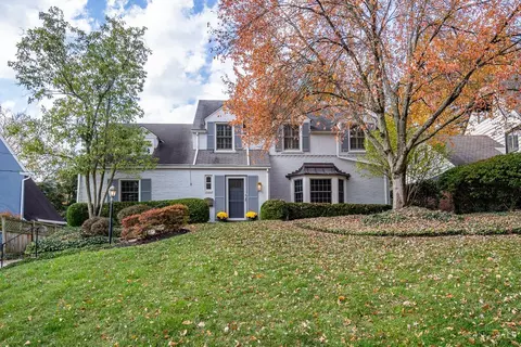 1111 Beverly Hill Dr, Cincinnati, OH 45208