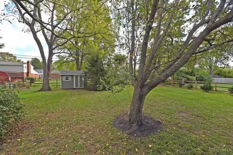 768 Pickwick Dr, Cincinnati, OH 45255 photo 39