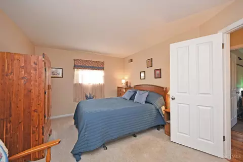 768 Pickwick Dr, Cincinnati, OH 45255 photo 27