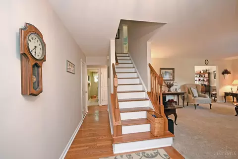 768 Pickwick Dr, Cincinnati, OH 45255 photo 5