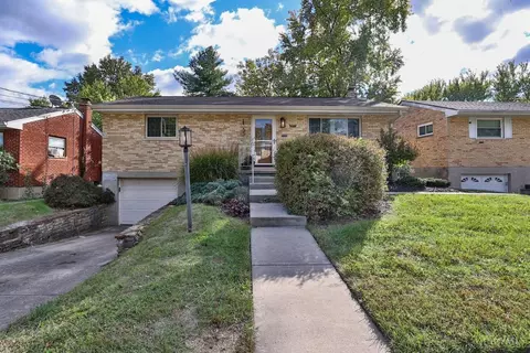 5379 Romance Ln, Cincinnati, OH 45238