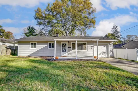 1404 Main St, Loveland, OH 45140