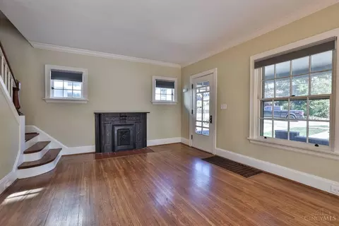 2917 Utopia Pl, Cincinnati, OH 45208 photo 3