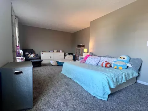 Bedroom - 133 Eagleview Way, Reading, OH 45215 photo 7 of 7
