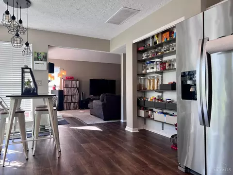 Kitchen - 133 Eagleview Way, Reading, OH 45215 photo 3 of 4
