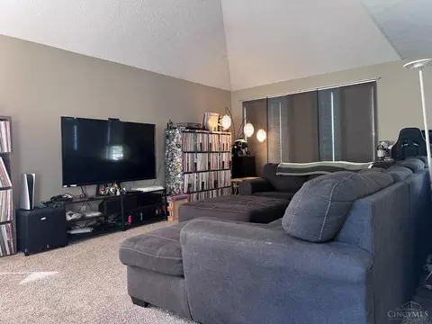Living - 133 Eagleview Way, Reading, OH 45215 photo 1 of 6