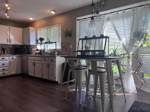 Kitchen - 133 Eagleview Way, Reading, OH 45215 photo 1 of 4