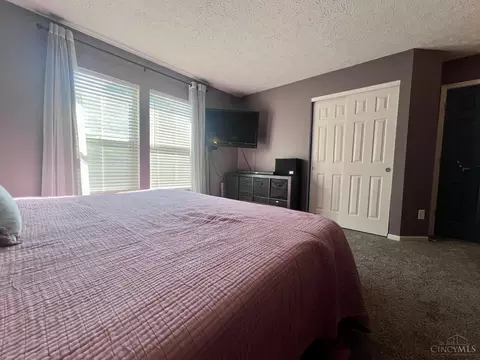 Bedroom - 133 Eagleview Way, Reading, OH 45215 photo 3 of 7