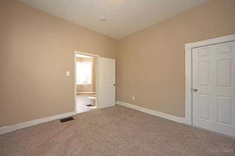 6339 Hillside Ave, Cincinnati, OH 45233 photo 15