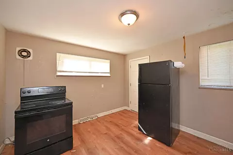 4794 Hardwick Dr, Cincinnati, OH 45238 photo 7