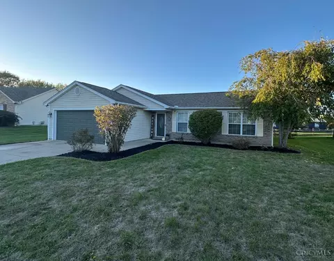 5205 Woodtop Dr, Loveland, OH 45140