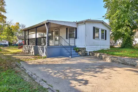 409 Hooven Rd, Hooven, OH 45033