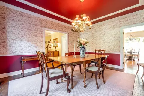 Dining - 448 Bishopsbridge Dr, Cincinnati, OH 45255 photo 3 of 3