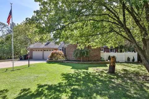 8816 Wuest Rd, Colerain Twp, OH 45251
