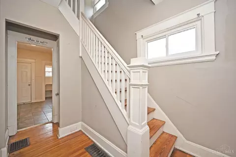 2632 Cora Ave, Cincinnati, OH 45211 photo 6