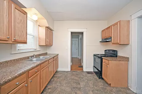 2632 Cora Ave, Cincinnati, OH 45211 photo 15