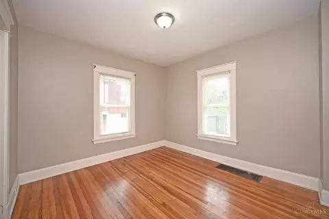 2632 Cora Ave, Cincinnati, OH 45211 photo 11
