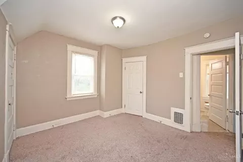 2632 Cora Ave, Cincinnati, OH 45211 photo 21