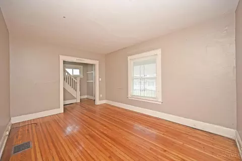 2632 Cora Ave, Cincinnati, OH 45211 photo 10