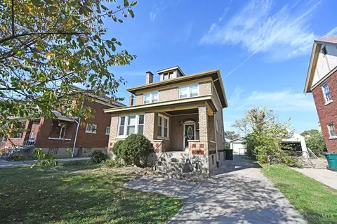 Exterior - 4922 Ralph Ave, Cincinnati, OH 45238 photo 2 of 9