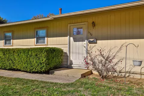 2542 Adams Rd, Cincinnati, OH 45231 photo 3