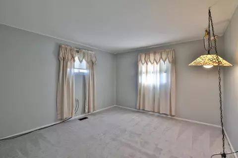 2542 Adams Rd, Cincinnati, OH 45231 photo 11
