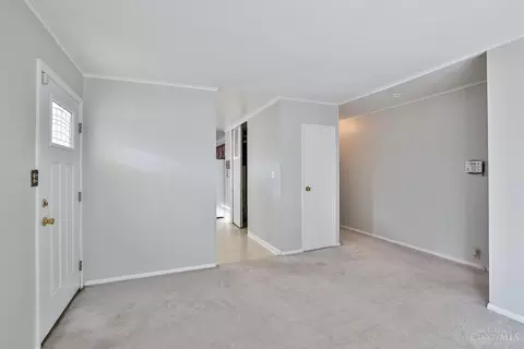2542 Adams Rd, Cincinnati, OH 45231 photo 6
