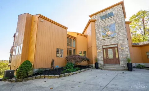 6185 Daleview Rd, Cincinnati, OH 45247