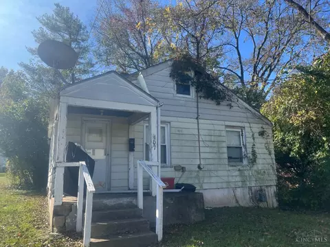 107 Vine St, Oxford, OH 45056