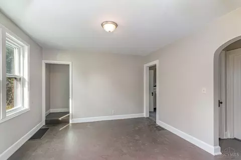 5304 Sidney Rd, Cincinnati, OH 45238 photo 4