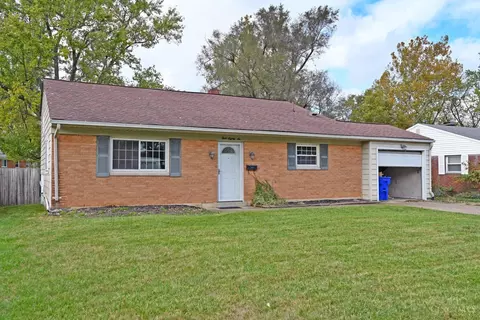486 Warr Ln, Hamilton, OH 45013