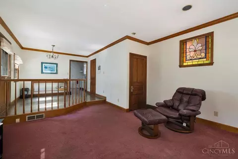 1268 Sunset Ave, Cincinnati, OH 45205 photo 22