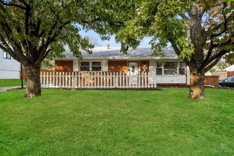 6453 Canastota Dr, Hamilton, OH 45011