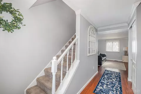 499 Halifax Cir, Cincinnati, OH 45244 photo 4